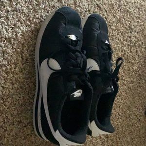 Black Nike Cortez sz11